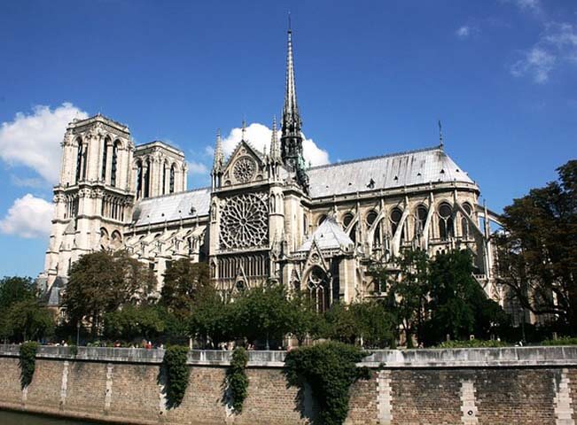 Notre Dame ve vzpomínkách. Ilustrační foto Pixabay.com