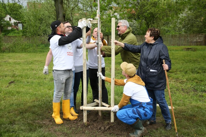 Vysadba aleje Bedricha Smetany