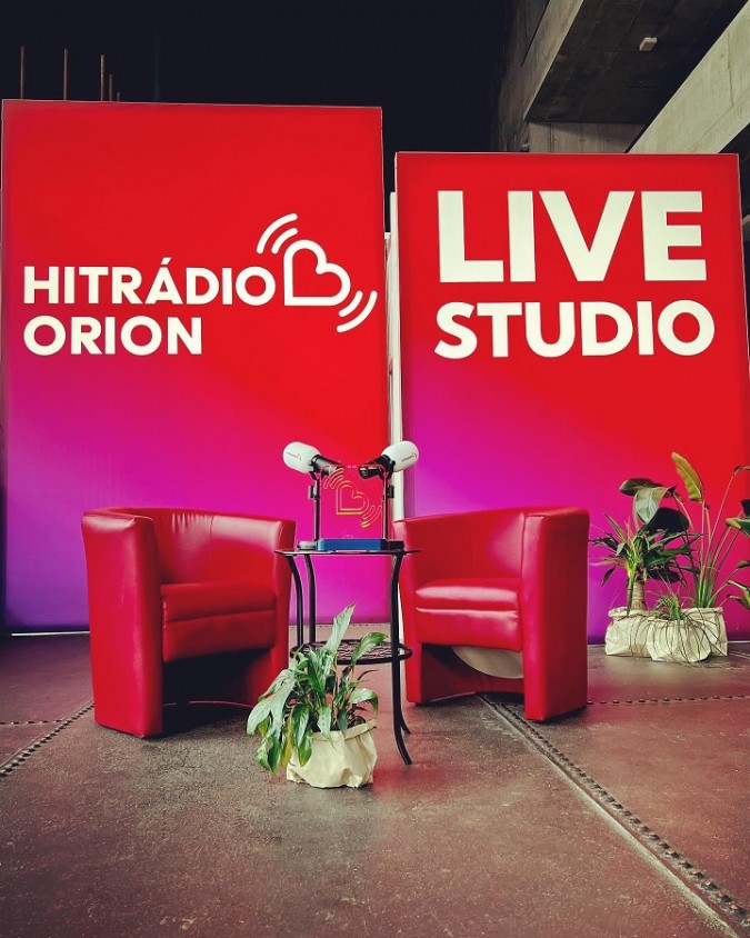 Mobilní studio_1_zm