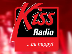 Nové společné logo KISS rádií a slogan "be happy!"