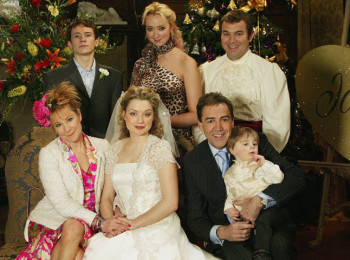 Rodinná fotografie ze sitcomu My family. Foto poskytla skupina Viacom International Media Networks